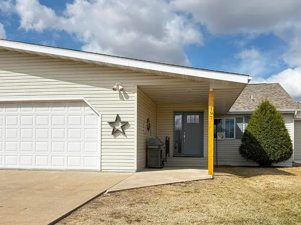 197 Jefferson St, Buhl, MN 55713