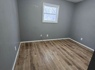 1101 S 10th St, Herrin, IL 62948