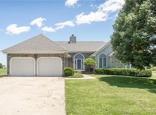 617 Condor St, Raymore, MO 64083