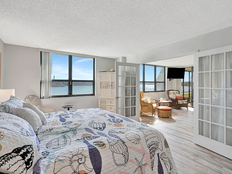 1542 Jupiter Cove Dr #104 — Photo 29