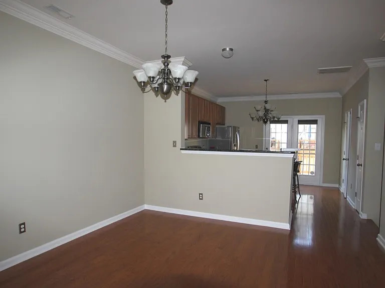129 Dove Cottage Ln — Photo 2