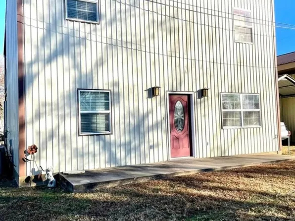 19018 11th St, Madill, OK 73446