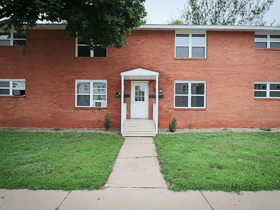 Castlewood Apartments 2032 2032 Westgate Dr Pekin IL Zillow