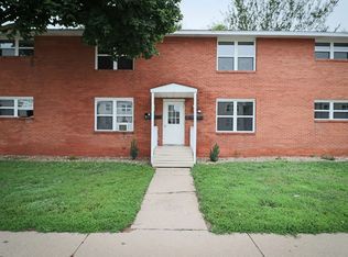 2032 Westgate Dr APT 14, Pekin, IL