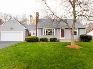 21 Sherwood Rd, Attleboro, MA 02703