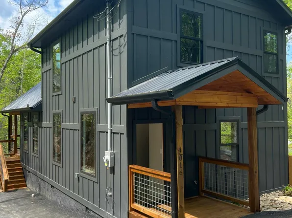 4016 Dollys Dr, Sevierville, TN 37876