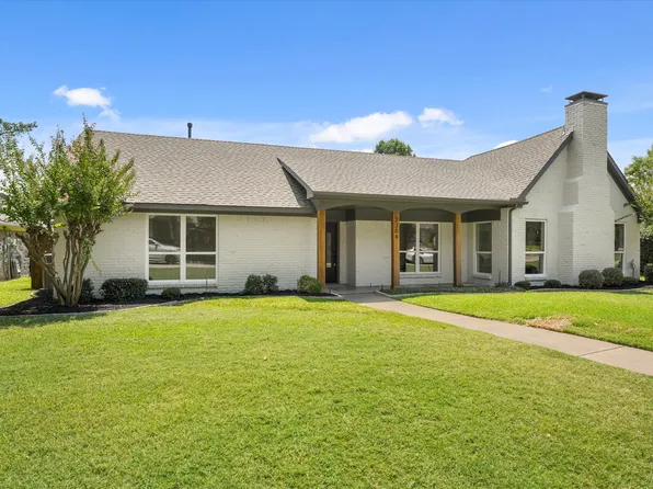 2304 Stone Creek Dr, Plano, TX 75075