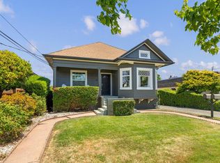 28 Clarendon Rd, Burlingame, CA 94010