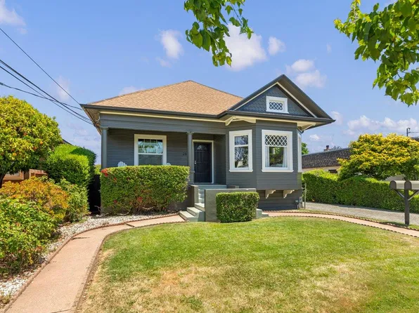 28 Clarendon Rd, Burlingame, CA 94010