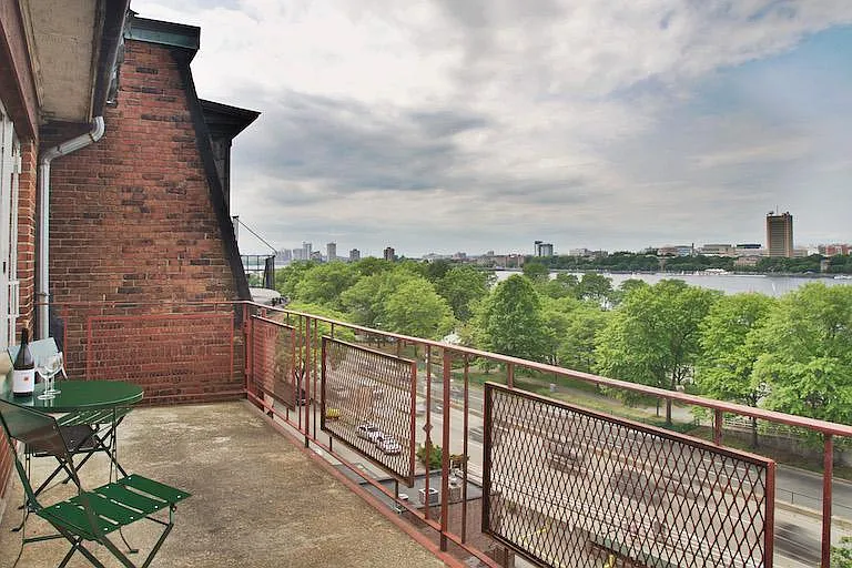 220 Beacon St #603 — Photo 9