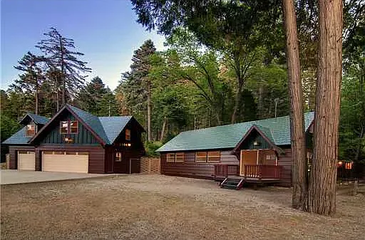 3 bed, 1250 sqft, $2,900 — Photo 2