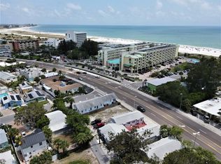 12127 Gulf Blvd APT 6, Treasure Island, FL 33706