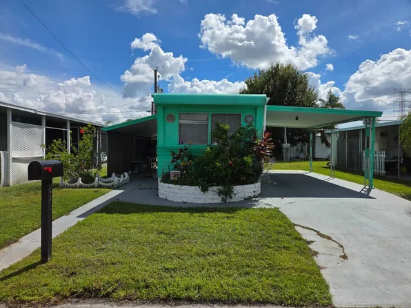 2580 Nursery Rd Lot 121, Clearwater, FL 33764