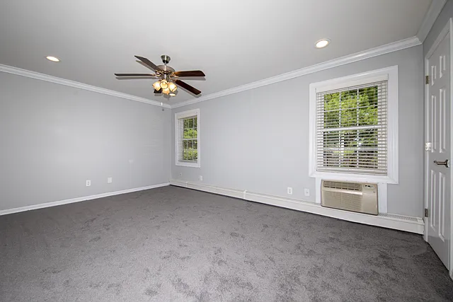 Fairfield Village At Commack — Photo 28