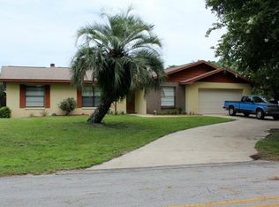 2402 E Lake Dr, Deland, FL 32724