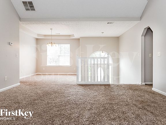 2nd image of 180 Butler Bridge Cir