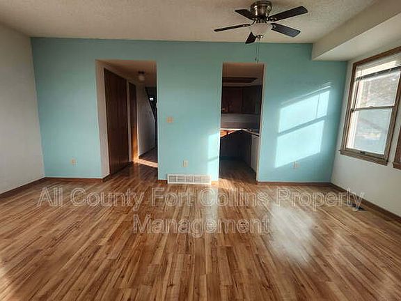 3rd image of 228 E 42nd St #D