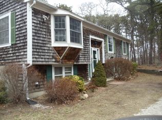 3 Sharon Cir, Eastham, MA 02642