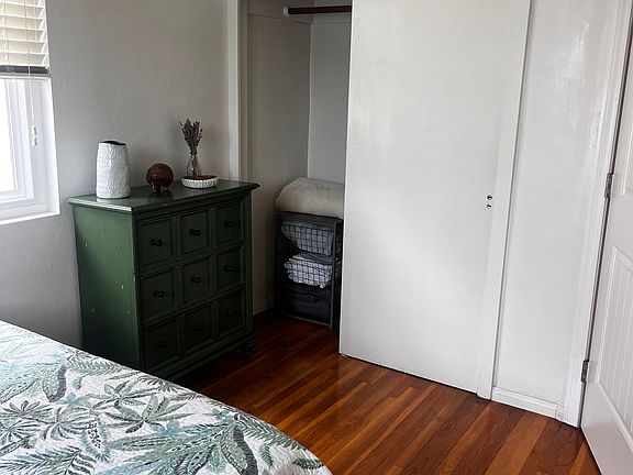 4th image of 730 Island Ct #2