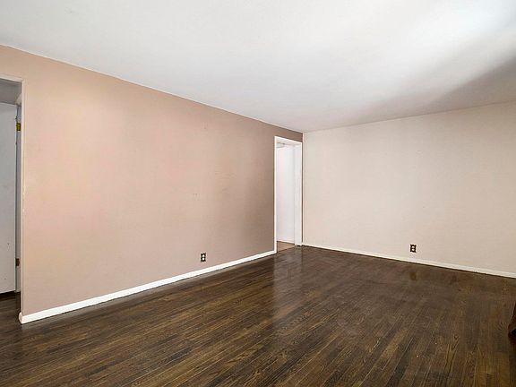 4th image of 1246 Catherwood Dr