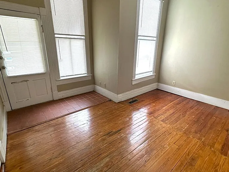 1457 Oglethorpe St #5 — Photo 7