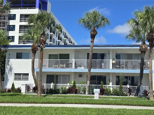 4250 37th St S APT 6, Saint Petersburg, FL 33711