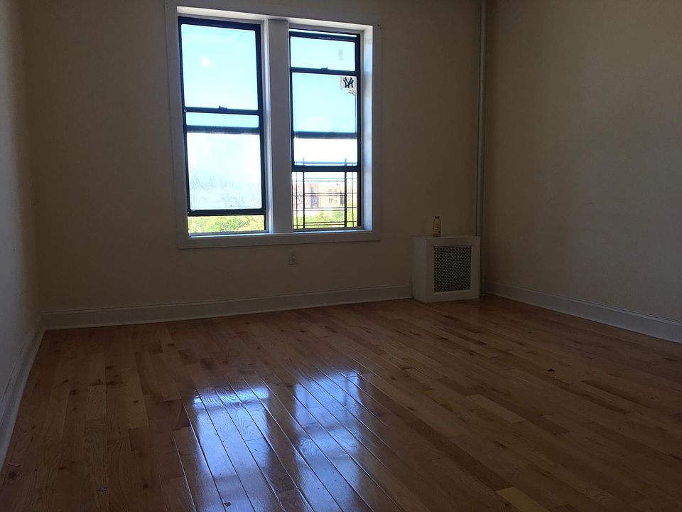 2nd image of 1265 Olmstead Ave APT 5L