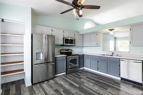9778 Flagstone Way — Photo 12