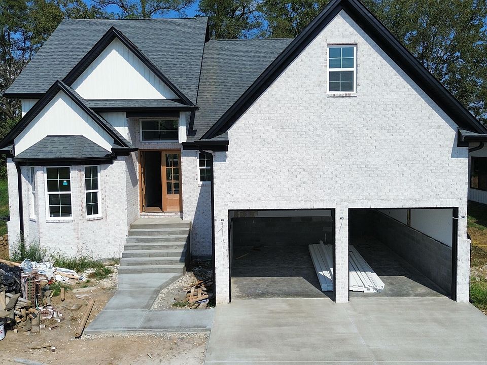 1st image of 1004 Shelburne Way