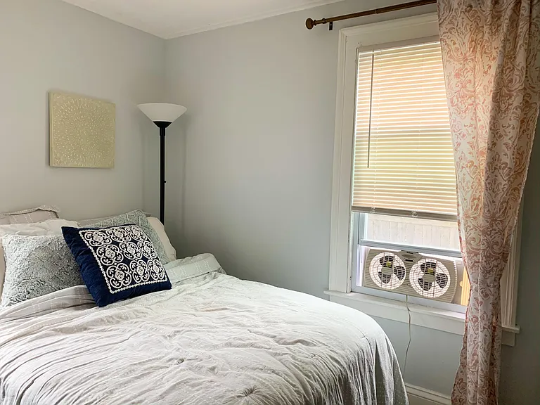 111 Richard St #1 — Photo 12