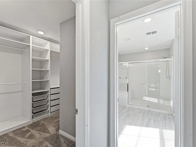 2599 Tolmezzo St — Photo 27
