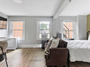 12 Derne St #301, Boston, MA 02114