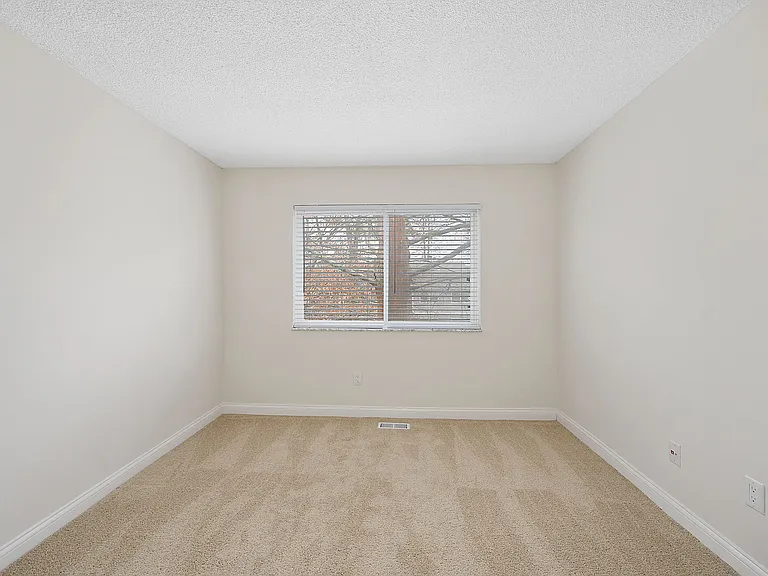 Harpers Point Apartments* — Photo 98