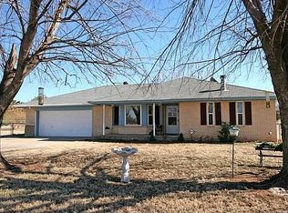 418 N Maryella Ter, Mustang, OK 73064