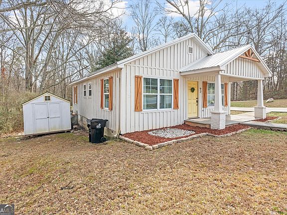 5th image of 92 James St