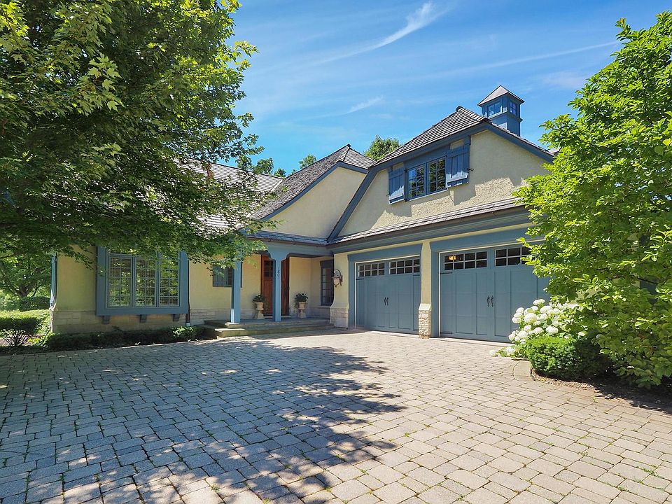1st image of 1805 Amberley Ct