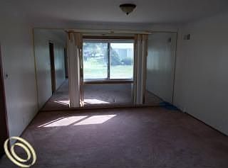 3rd image of 18195 Onyx St