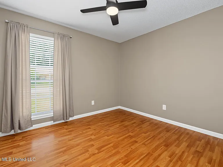 12916 Rosemont St — Photo 12