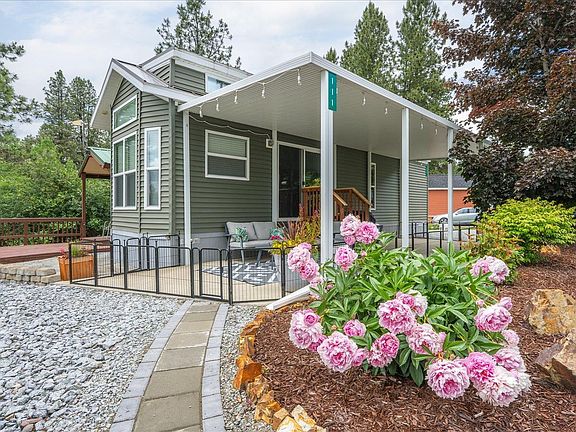 4th image of 111 Pathfinder Ln