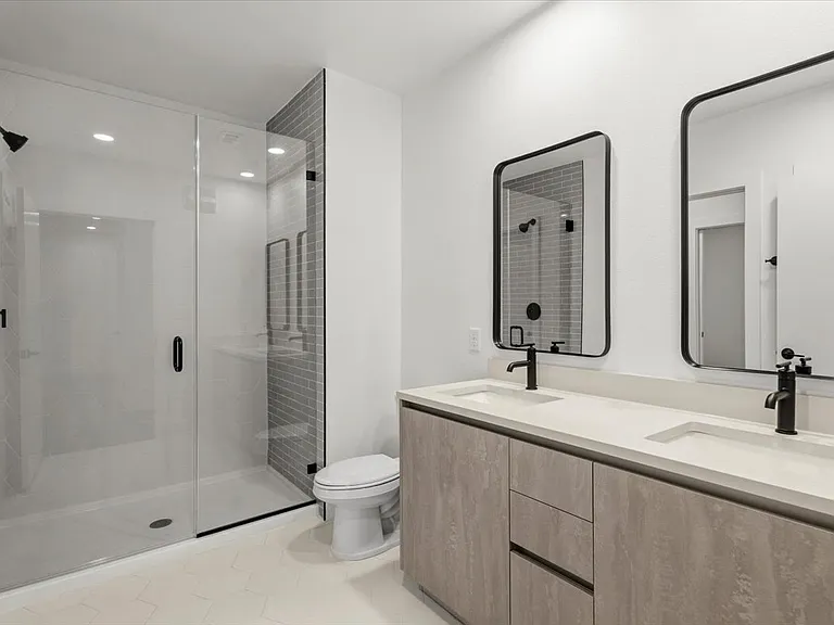 4315 S Congress Ave #312 — Photo 48