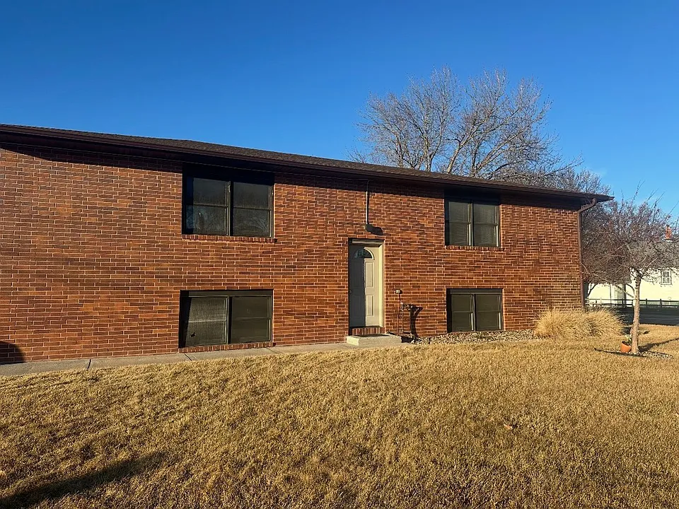 1808 W Faidley Ave