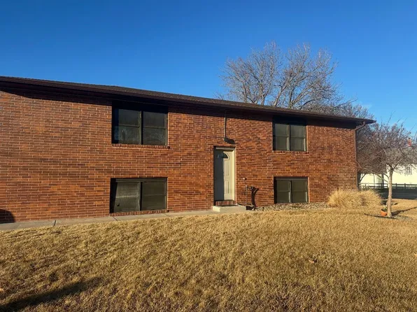 1808 W Faidley Ave, Grand Island, NE 68803