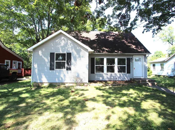 322 S Iron St, Ironton, MO 63650