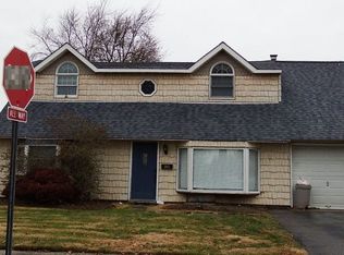 3865 Jean Ave, Bethpage, NY 11714