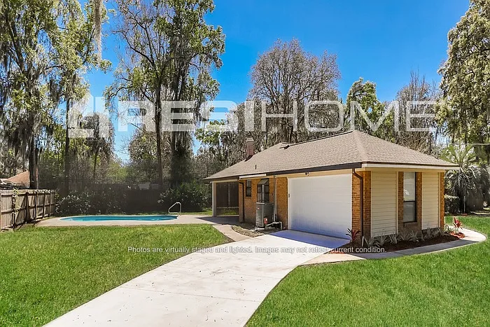 3 bed, 2.0 bath, 1834 sqft, $2,795 — Photo 2