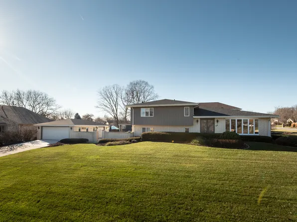 13530 S Monaghan Rd, Homer Glen, IL 60491