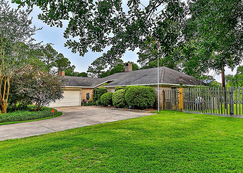 1st image of 4726 Gulfway Dr