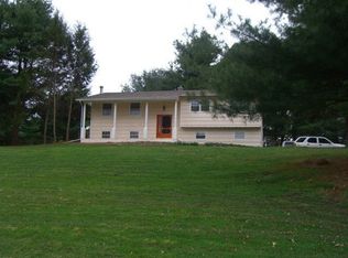 13 Knoll Ct, Monroe, NY 10950