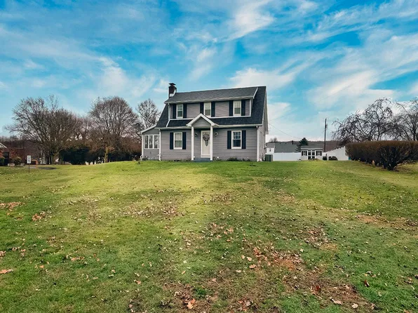 220 Main St, Ford City, PA 16226