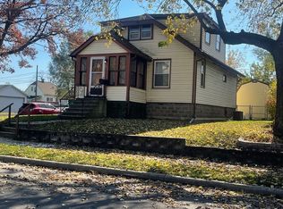 1318 Ridgewood Ave, Joliet, IL 60432